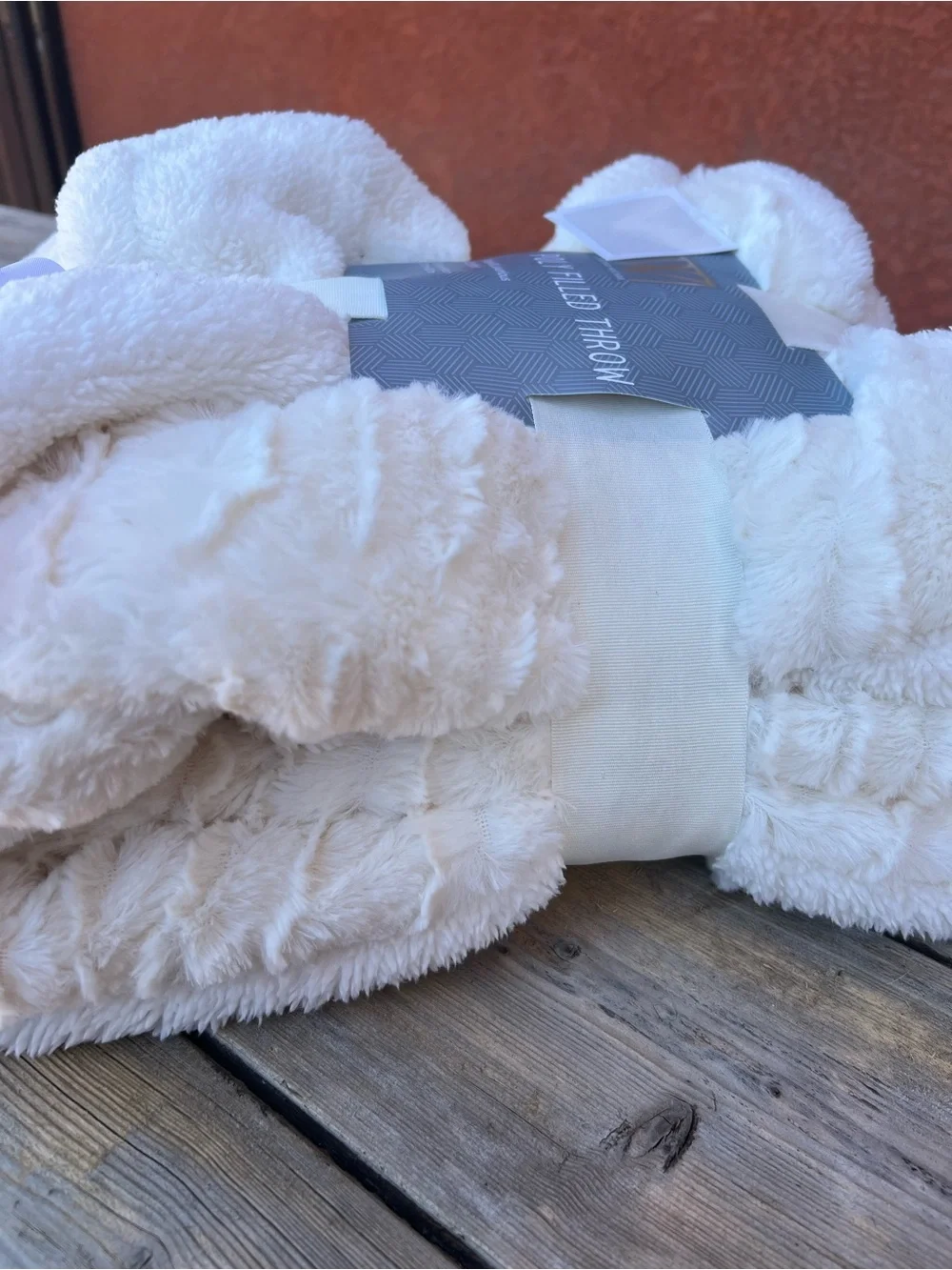 NWT Wayland Square Poly Filled Plush Throw - Cream